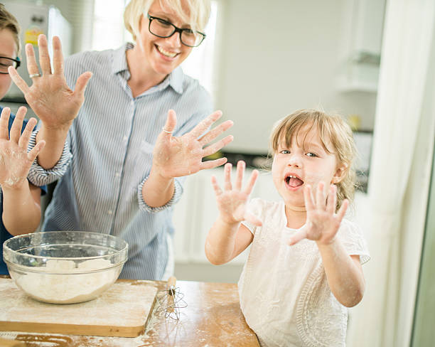 istock Family cooking in the kitchen 543563406