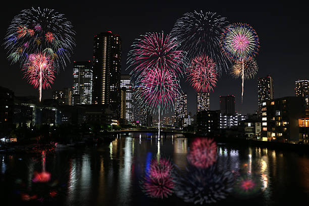 istock fireworks, HARUMI TOKYO JAPAN 543579848