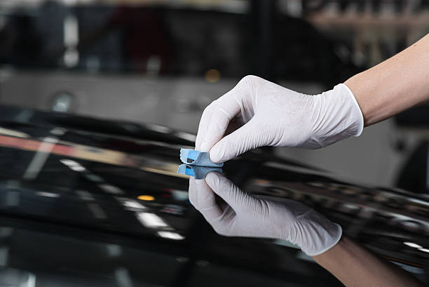 istock Car detailing series : Coating black car bonnet 543585502