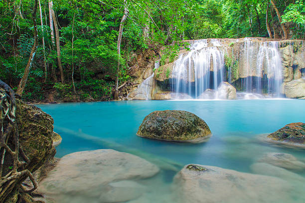 wasserfall - erawan beauty in nature waterfall clean stock-fotos und bilder