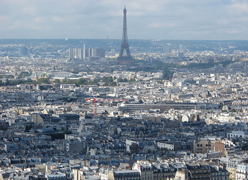 The expanse of the city of Paris