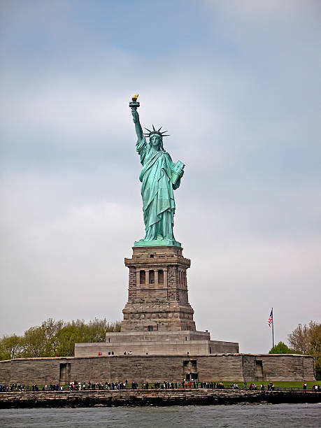 istock Statue of liberty 543978226