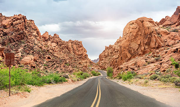 istock Highway Valley of Fire State Park Nevada USA 543984112