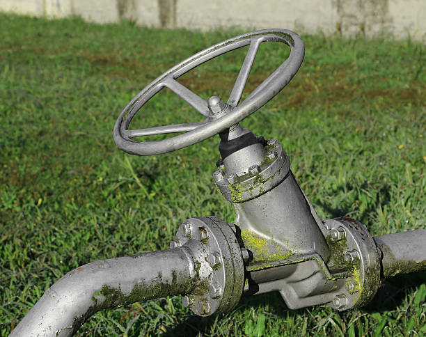 istock Safety relief valve and closing valve 543994442