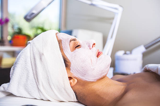 istock Facial treatment at beauty salon 543994700