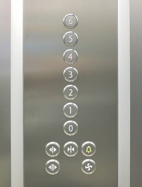 botones del ascensor - elevator push button stainless steel floor fotografías e imágenes de stock