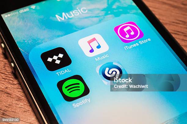 Musikapps Stockfoto und mehr Bilder von Spotify - Spotify, Musik, Herunterladen