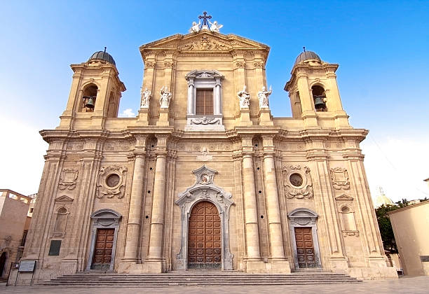 istock Mother Bis Church 544135274