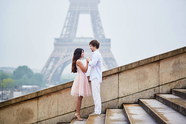 istock Romantic couple together in Paris 544319322