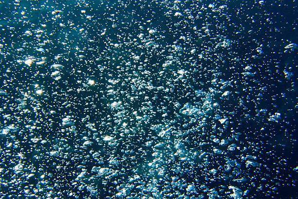 istock Sea wash air bubbles 544323686