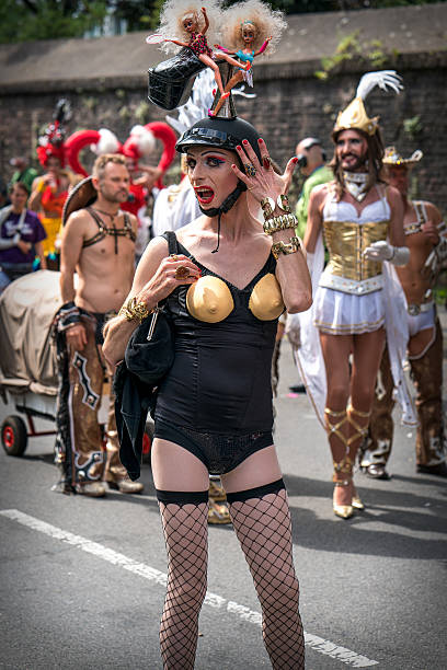 christopher street day - editorial vertical homosexual people - fotografias e filmes do acervo