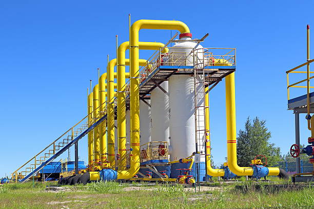 istock Gas pipeline designs in a sunny day 544449154