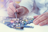 elektronik-reparaturservice.jpg?b=1&s=170x170&k=20&c=hB6m54WxTouct9OajAKFUc0aecCC9TC5K2rUMm8SQ14=