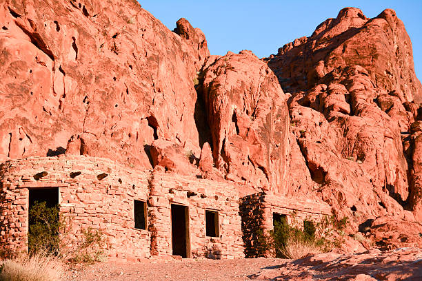 istock The cabins @ the Valley of Fire 544565114