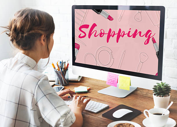 istock Shopping Online Shopaholics E-Commerce E-Shopping Concept 544579048