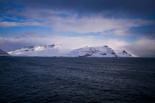 istock Iceland Glacier and Sea 544588932