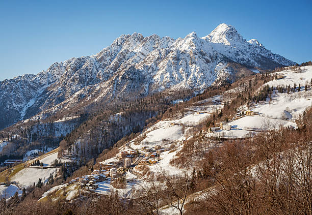 istock Village In The Mountain 544599504