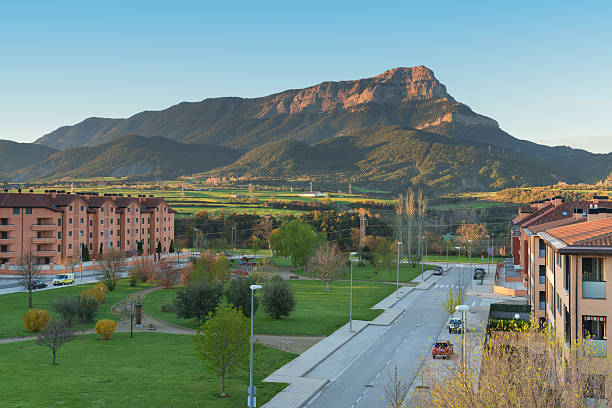 istock City Outdoors With The View On Mountain 544651270