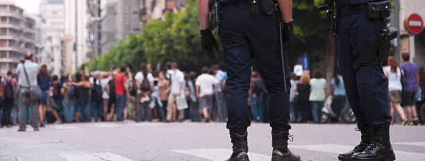 istock Riot police 544806650