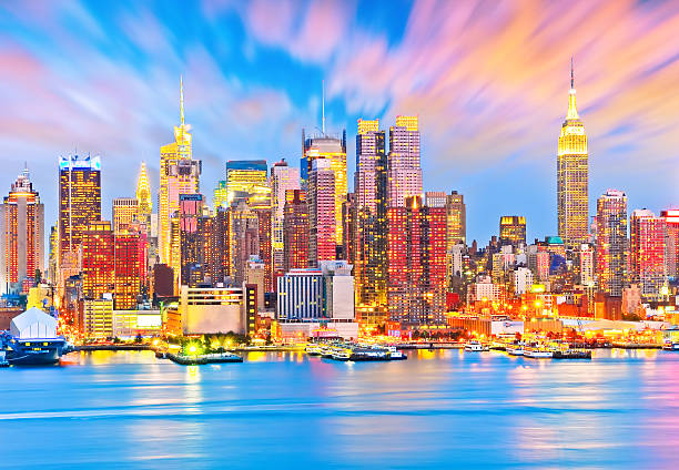 istock View of the Manhattan skyline at dusk 544815830