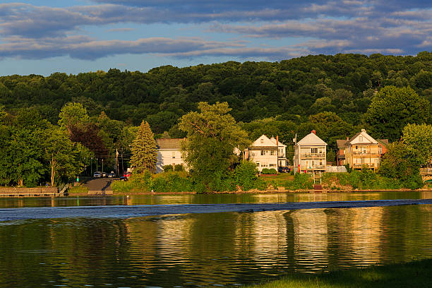 istock Hudson and Mohawk River view meeting at Livingston NY 544819600