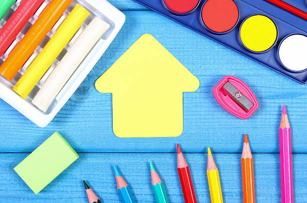 istock School accessories and shape of building, back to school concept 544987762