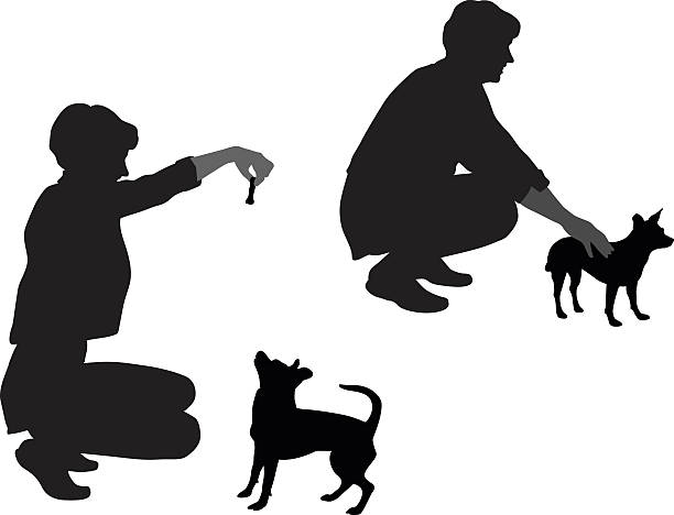 ilustraciones, imágenes clip art, dibujos animados e iconos de stock de chihuahua mascota - mujer agachada perfil