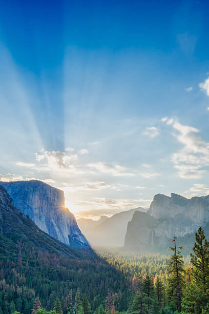 istock Sunrise at Yosemite National Park 545090402