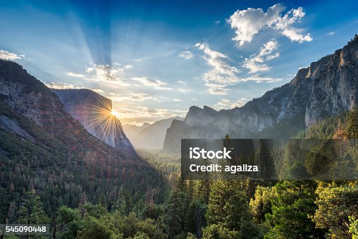 istock Sunrise at Yosemite National Park 545090448