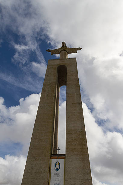istock statue of Cristo Rei 545096138