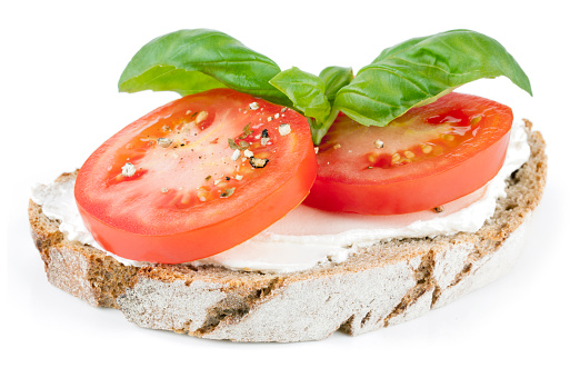 bread with tomato and cream cheese