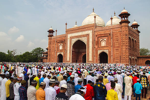 modlitwa eid w tadż mahal - salah zdjęcia i obrazy z banku zdjęć