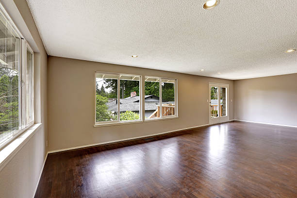 istock Empty house in light ivory color with hardwood floor 545336086