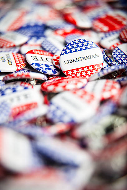 pulsanti di voto elettorale - libertarian foto e immagini stock