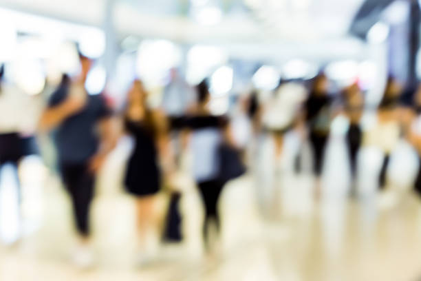 istock / Abstract background of people on shopping mall 545425780