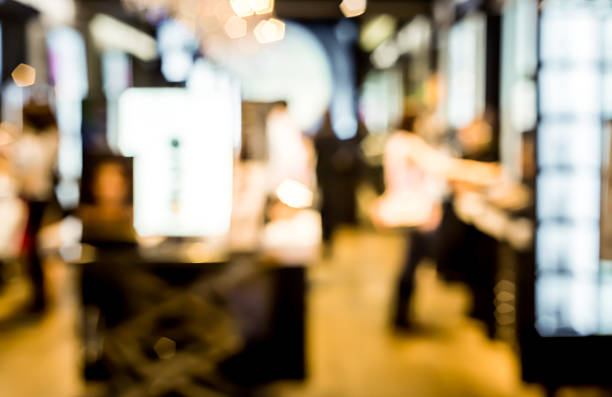 istock / Abstract background of people on shopping mall 545425818