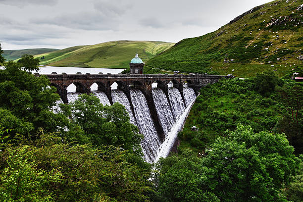 istock dam on the Elan Reservoir,Powys,Wales 545455742