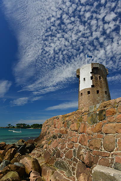 wieża le hocq, jersey, zjednoczone królestwo - le hocq tower zdjęcia i obrazy z banku zdjęć