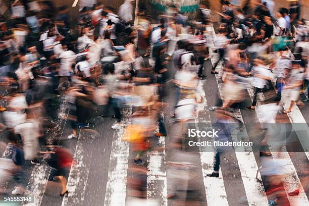 Crossing In Japan Stockfoto und mehr Bilder von Stau - Stau, Menschen, Bewegungsunschärfe