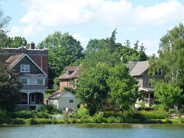 istock Homes in Summer by the Avon River 545554454