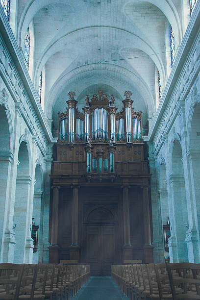 istock Interrior La Rochelle Cathedral Saint-Louis 545578874