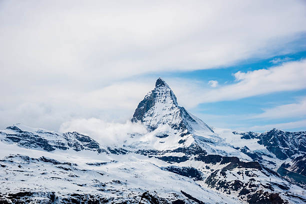 istock View of Matterhorn Peak 545592544