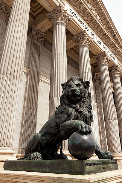 istock Lion of the Spanish Parliament 545593686