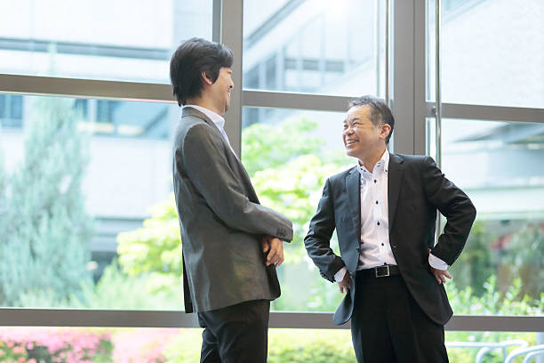 istock Japanese Businessman Negotiations establishment 545647748