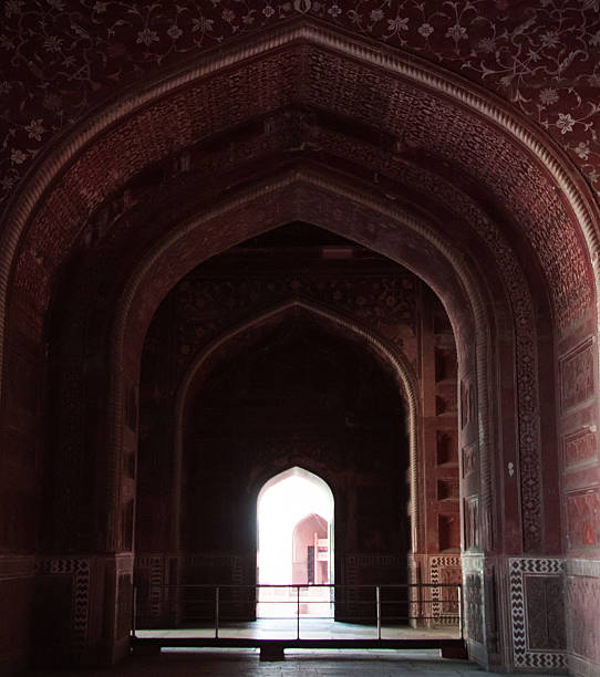 istock Taj Mahal Mosque 545663494