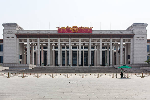 vista do museu nacional da china - smog china beijing pollution - fotografias e filmes do acervo