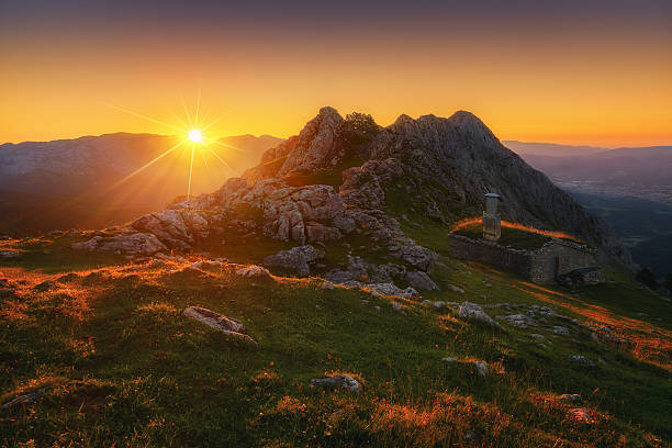 istock shed on Urkiola mountain range at sunset 545814646