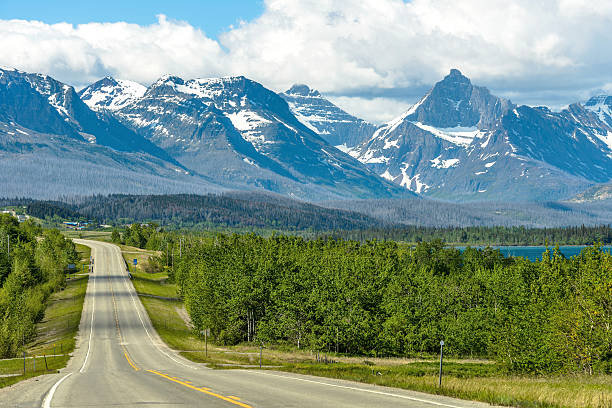 istock Road to the Mountains 545993142