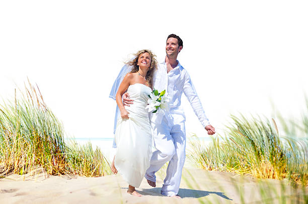 istock Couple Romance Beach Love Marriage Concept 546021186