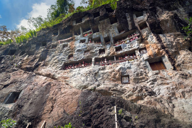 istock Lemo is cliffs burial site in Tana Toraja 546022110